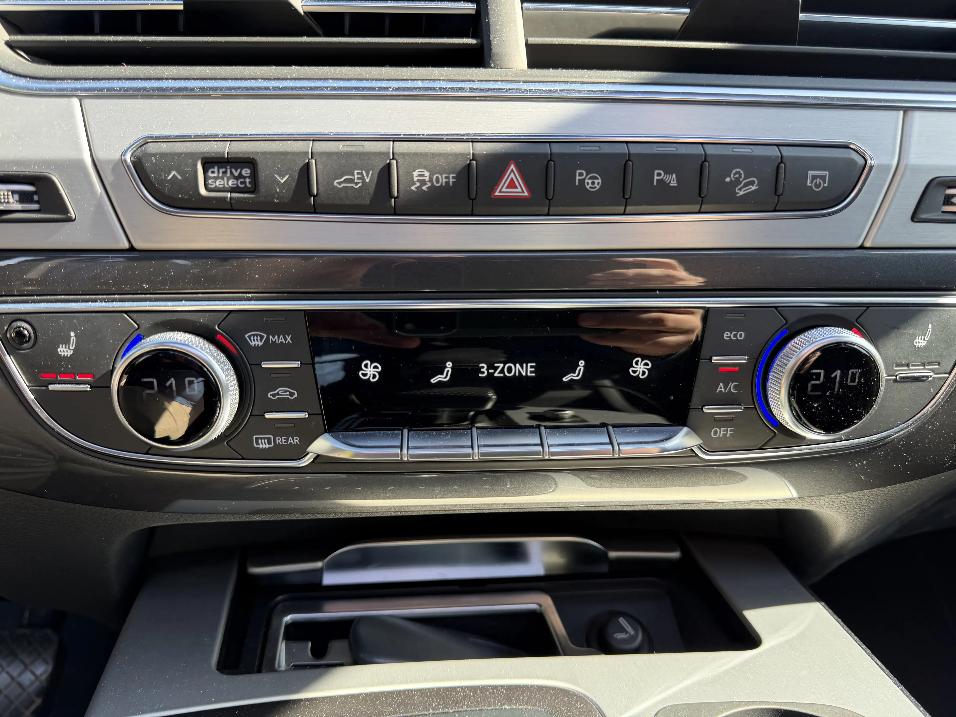 Audi Q7 e-tron Audi Q7 e-tron - S-LINE*PANO*MATRIX*SOFTCLOSE*HU — photo 10