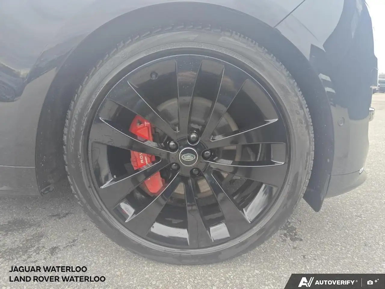 Land Rover Range Rover Sport снимка Land Rover Range Rover Sport
