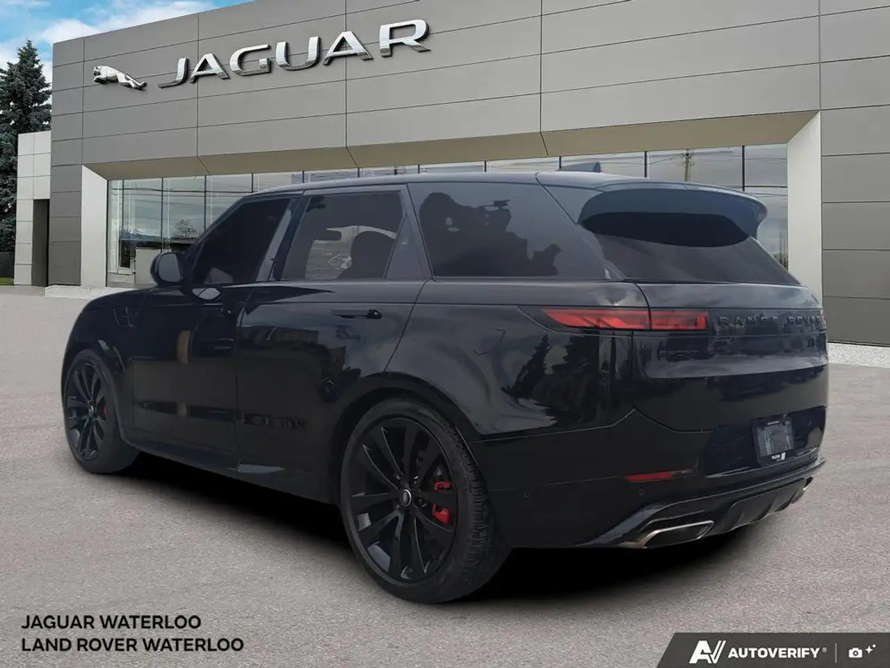 Land Rover Range Rover Sport снимка Land Rover Range Rover Sport