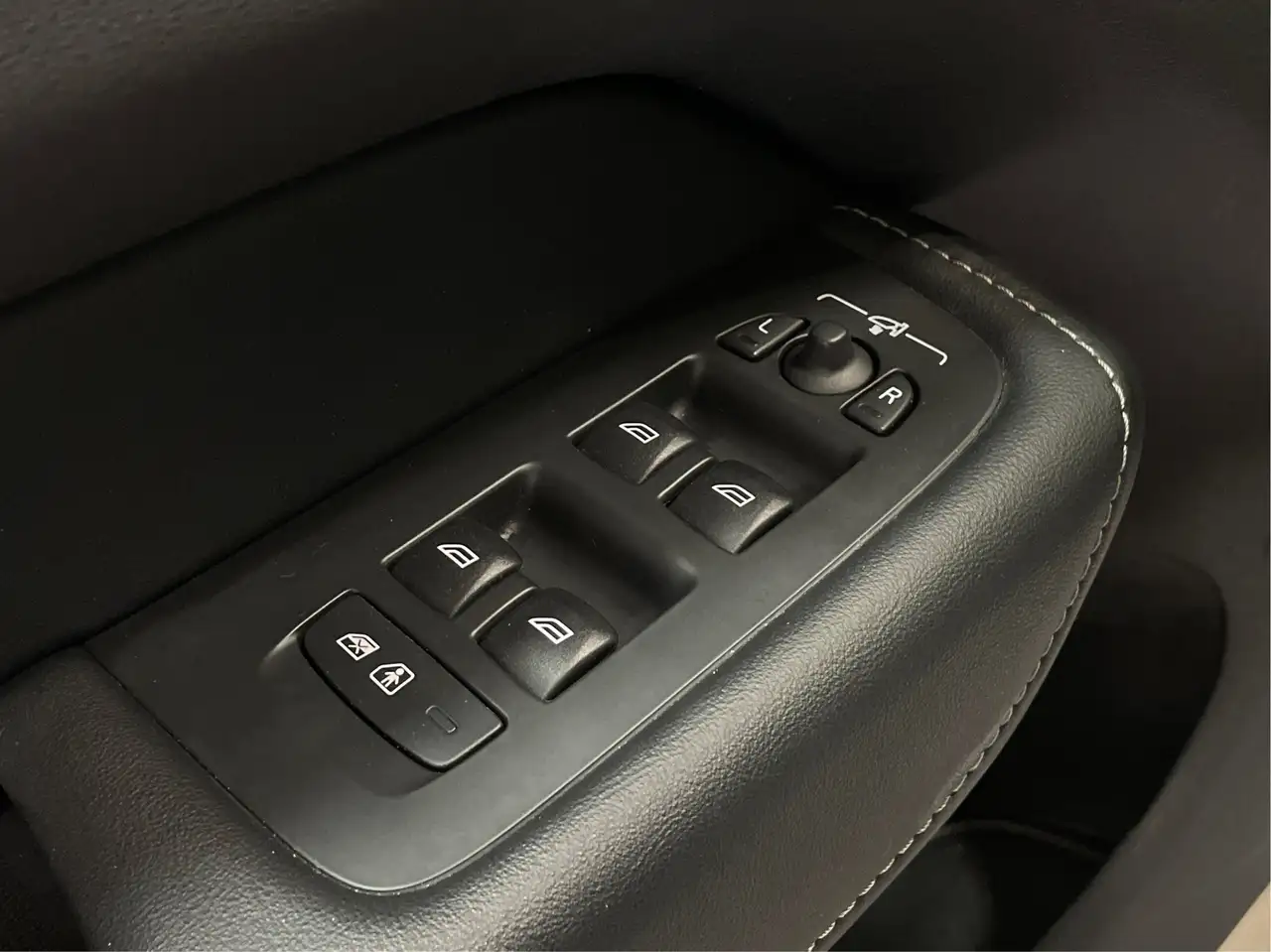 Volvo XC60 fotografie Volvo XC60