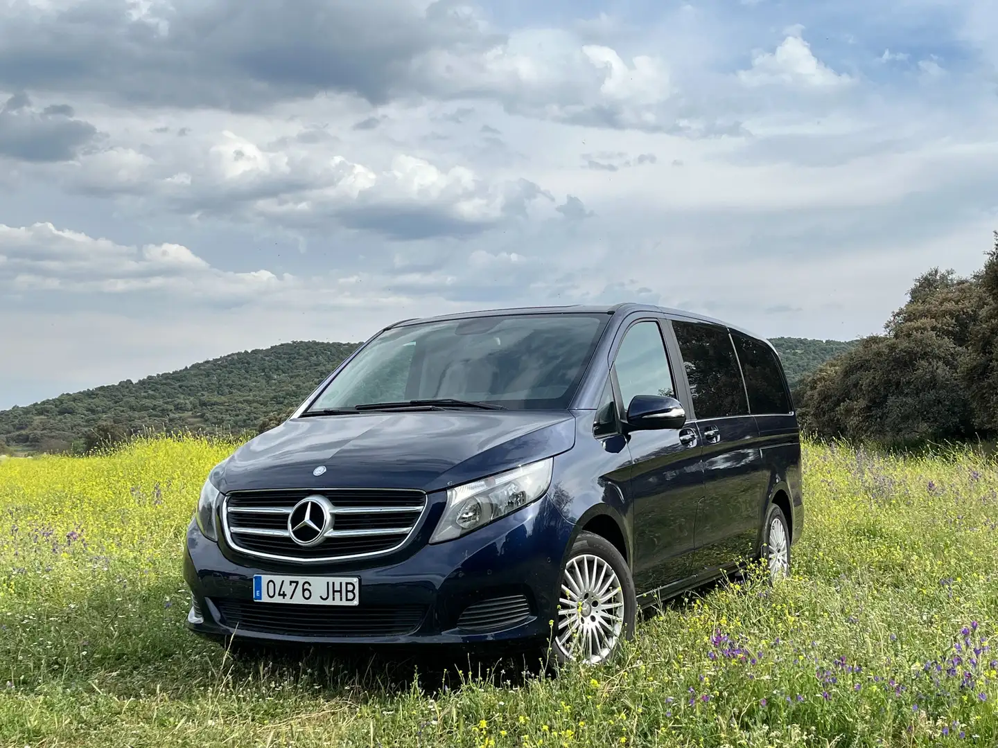 Mercedes-Benz V 220 V 220CDI Largo Avantgarde 7G Tronic Avantgarde Blauw - 1