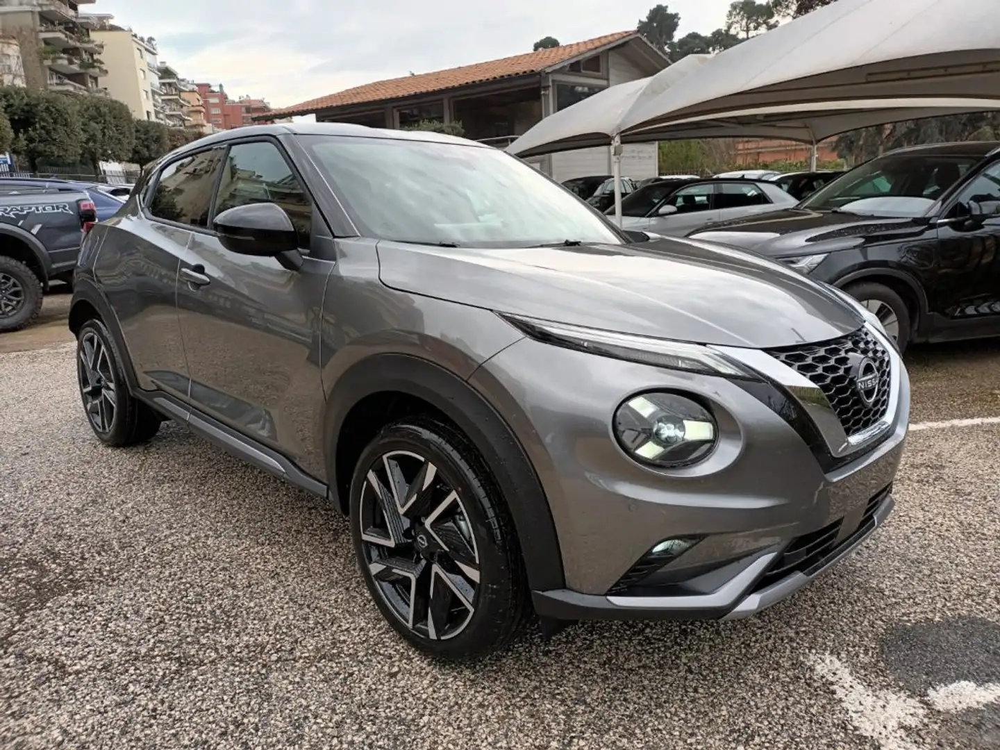 Nissan Juke 1000 DIG-T N-DESIGN 114CV DCT CAM NAVI CARPLAY "19 Grigio - 1