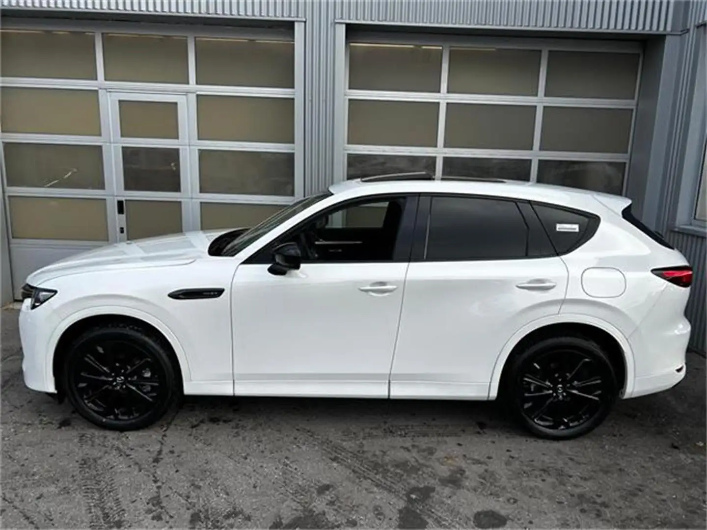 Mazda CX-60 2.5L e-SKYACTIV PHEV AWD HOMURA PLUS Aut. PL Weiß - 2