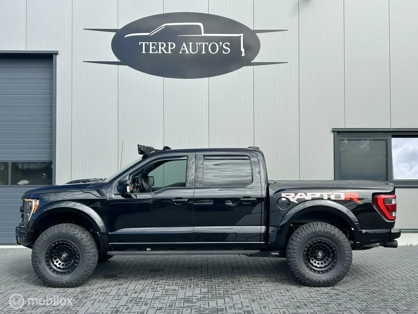 Ford F 150 USA Raptor R 5.2 Supercharged Negro - 2