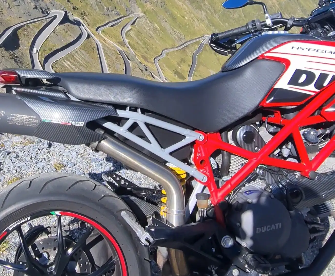 Ducati Hypermotard 796 Rosso - 2