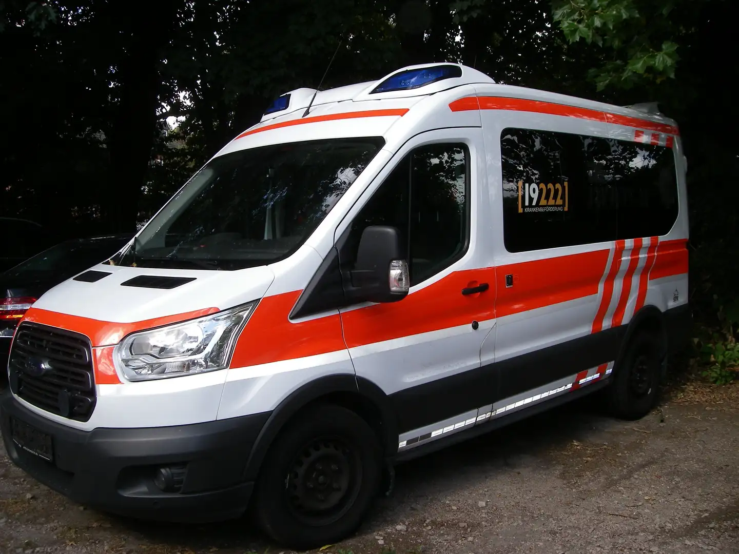 Ford Transit Custom KTW- Weiß - 1
