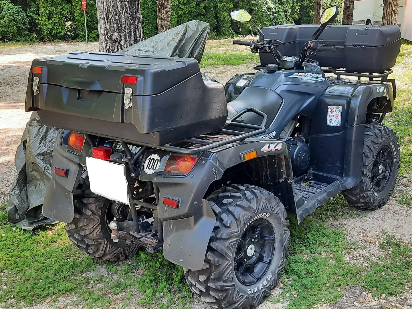 Dinli Centhor 800 L Schwarz - 1