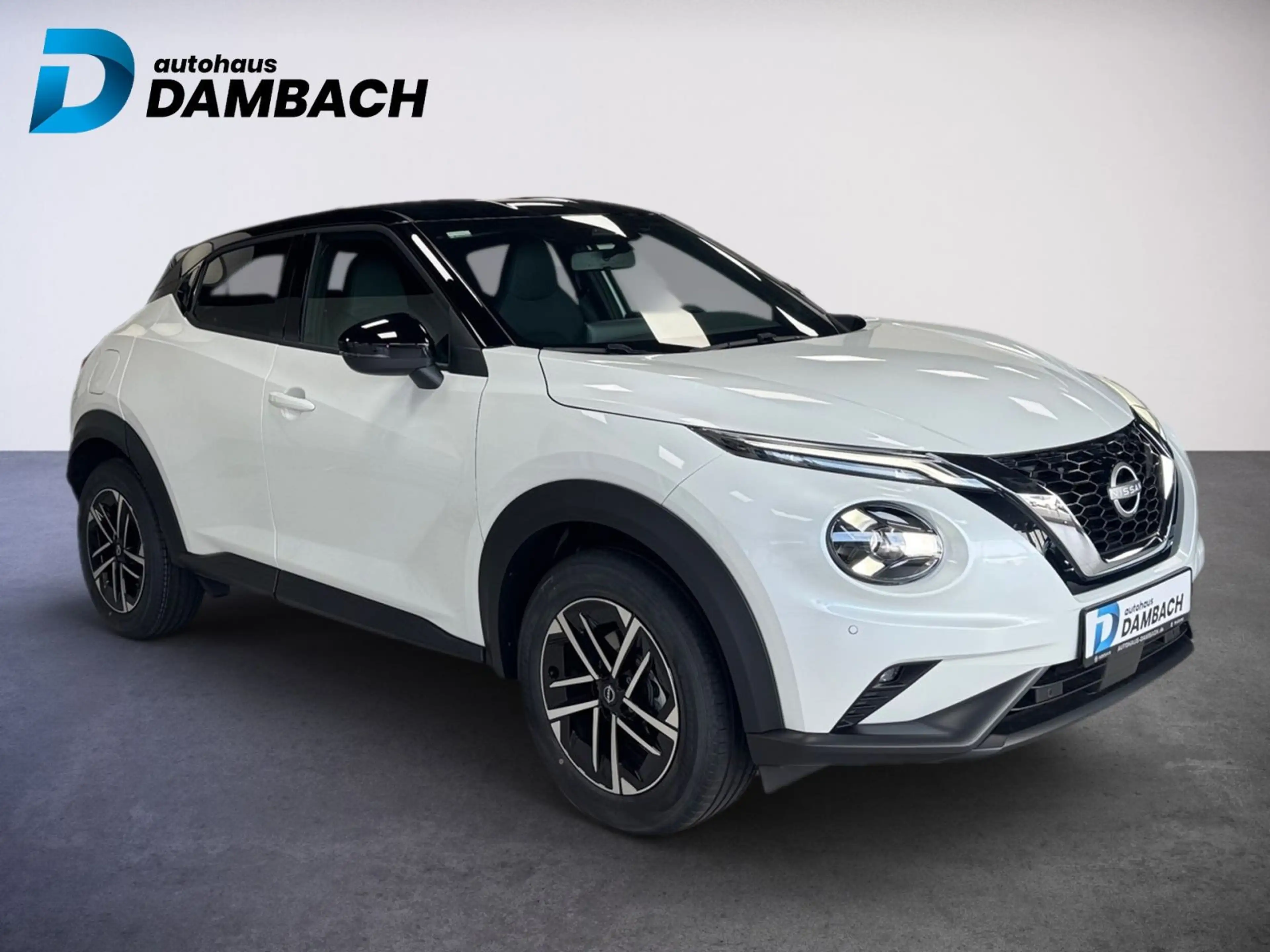 Nissan Juke N-Connecta — photo 2