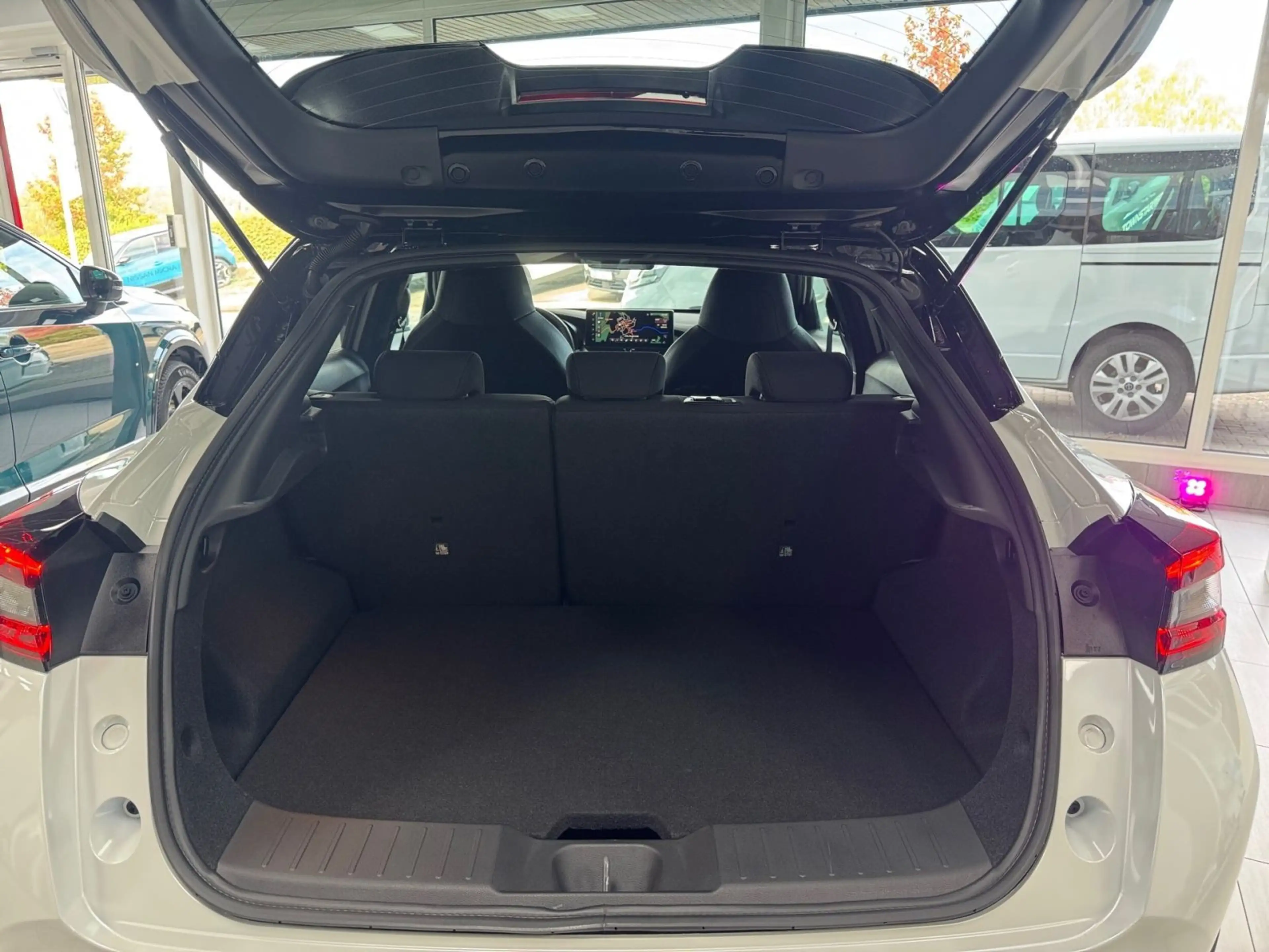 Nissan Juke N-Connecta — photo 12