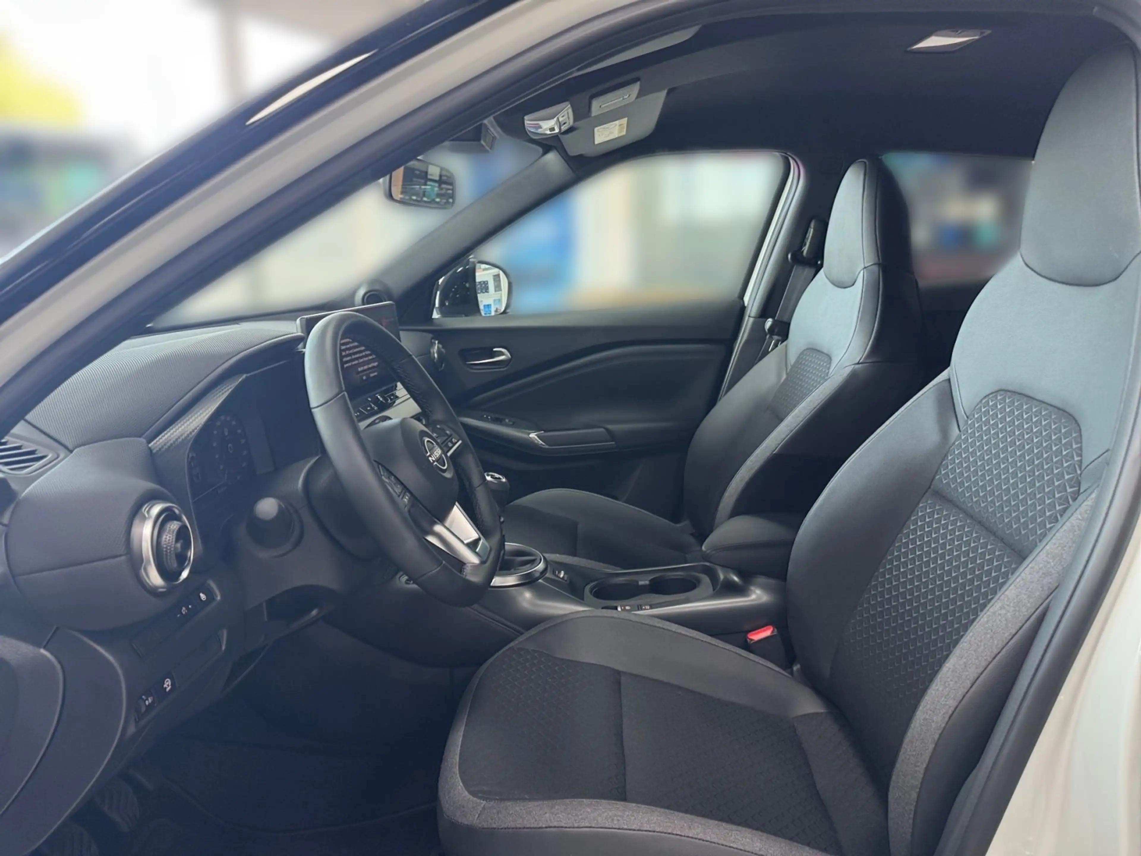 Nissan Juke N-Connecta — photo 7