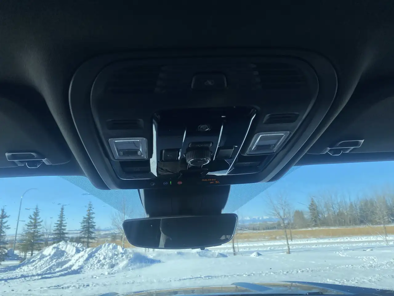 GMC Yukon снимка GMC Yukon