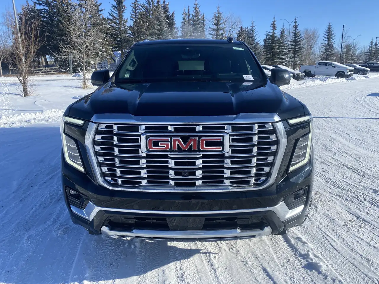 GMC Yukon снимка GMC Yukon