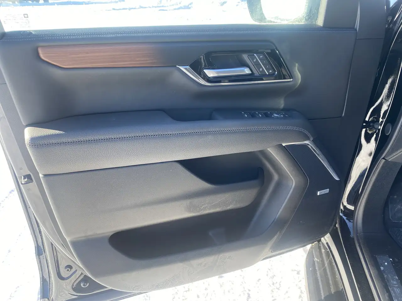 GMC Yukon снимка GMC Yukon