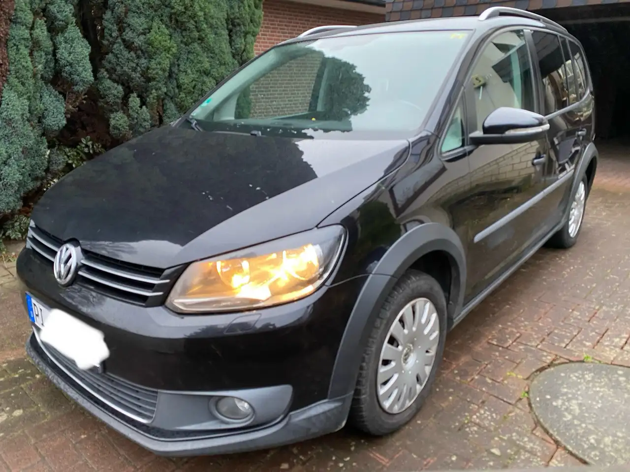 Volkswagen Cross Touran