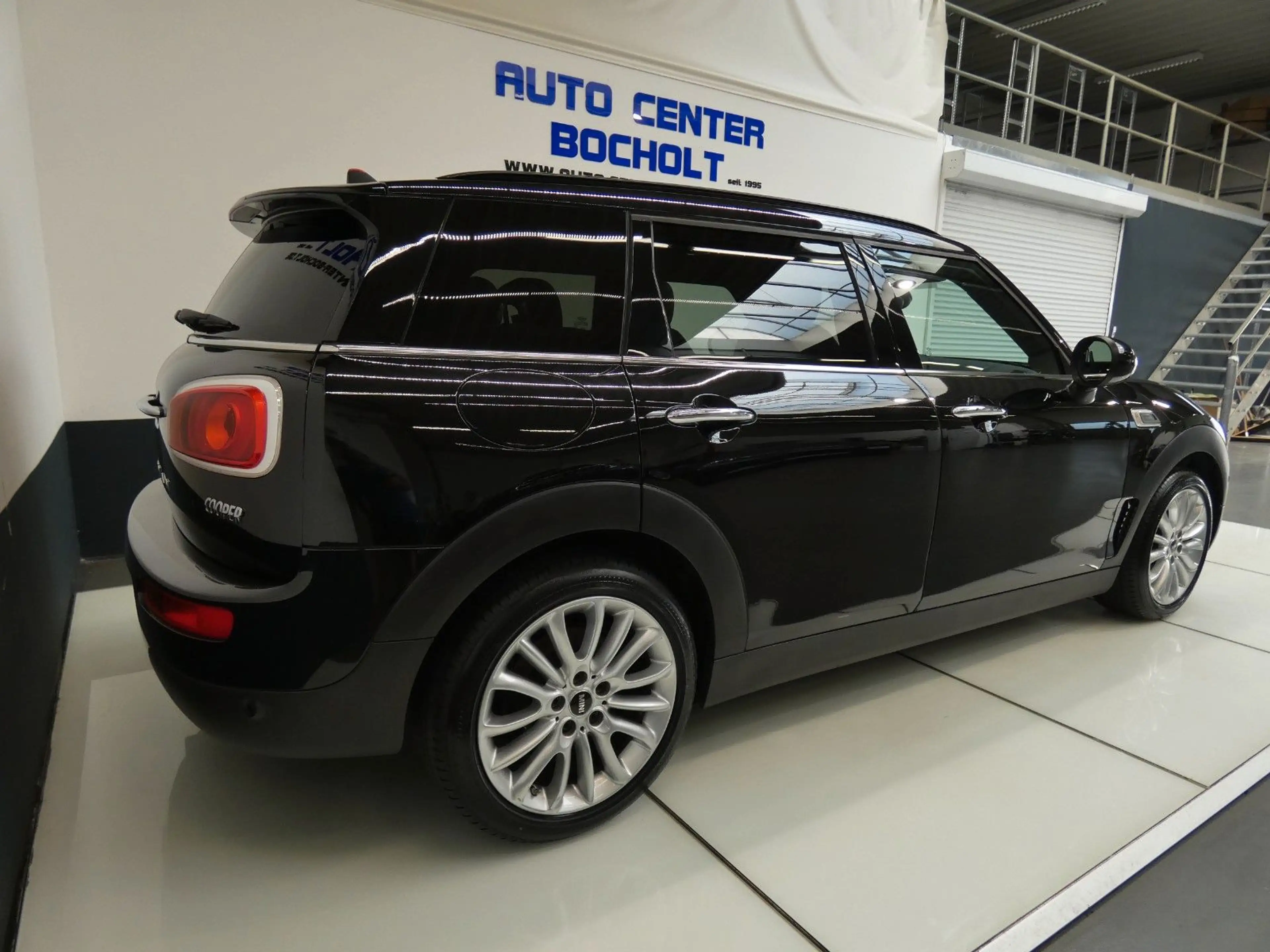 MINI Cooper Clubman *Navi*Leder*HiFi*Panorama — photo 9