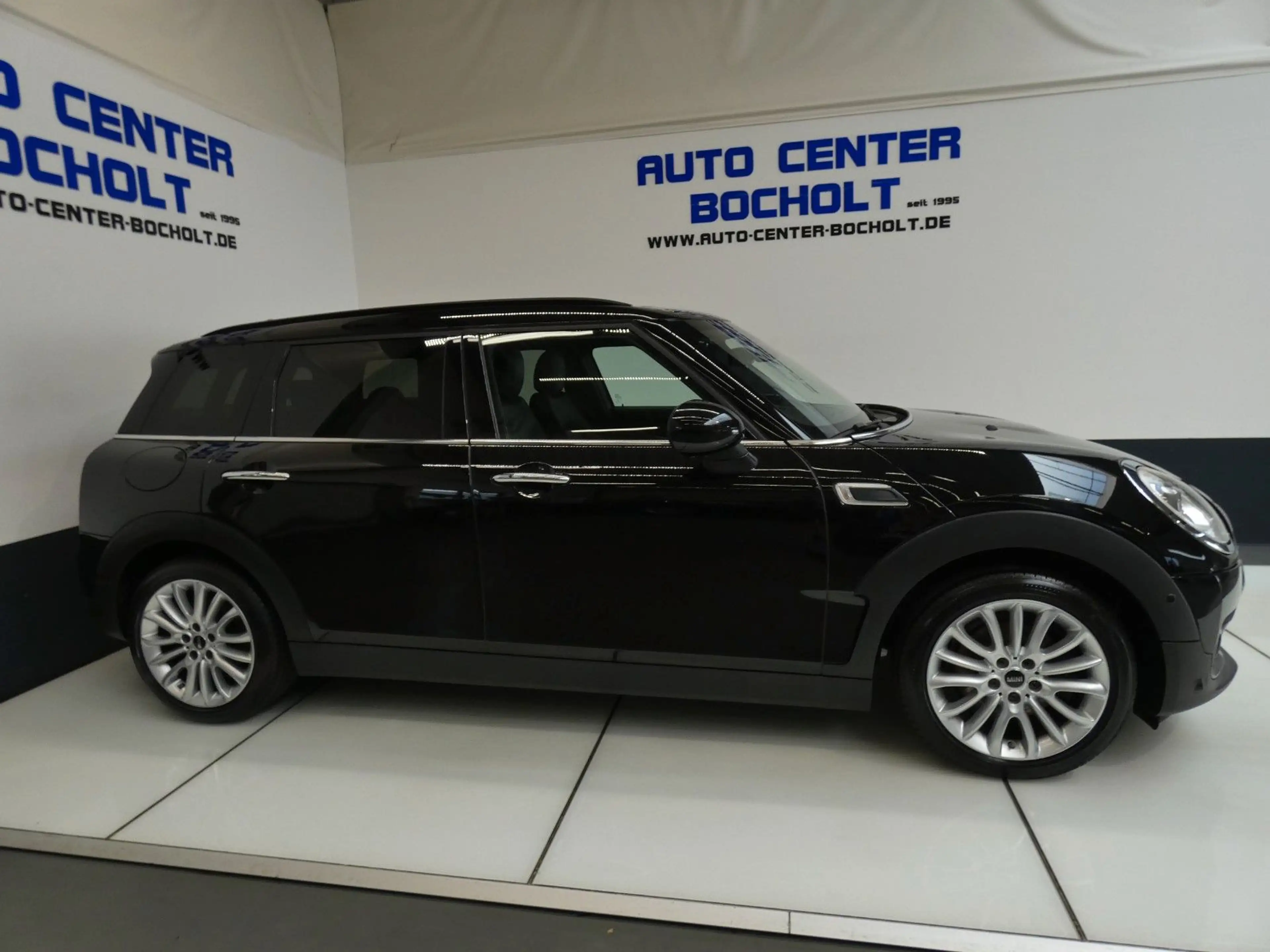 MINI Cooper Clubman *Navi*Leder*HiFi*Panorama — photo 5