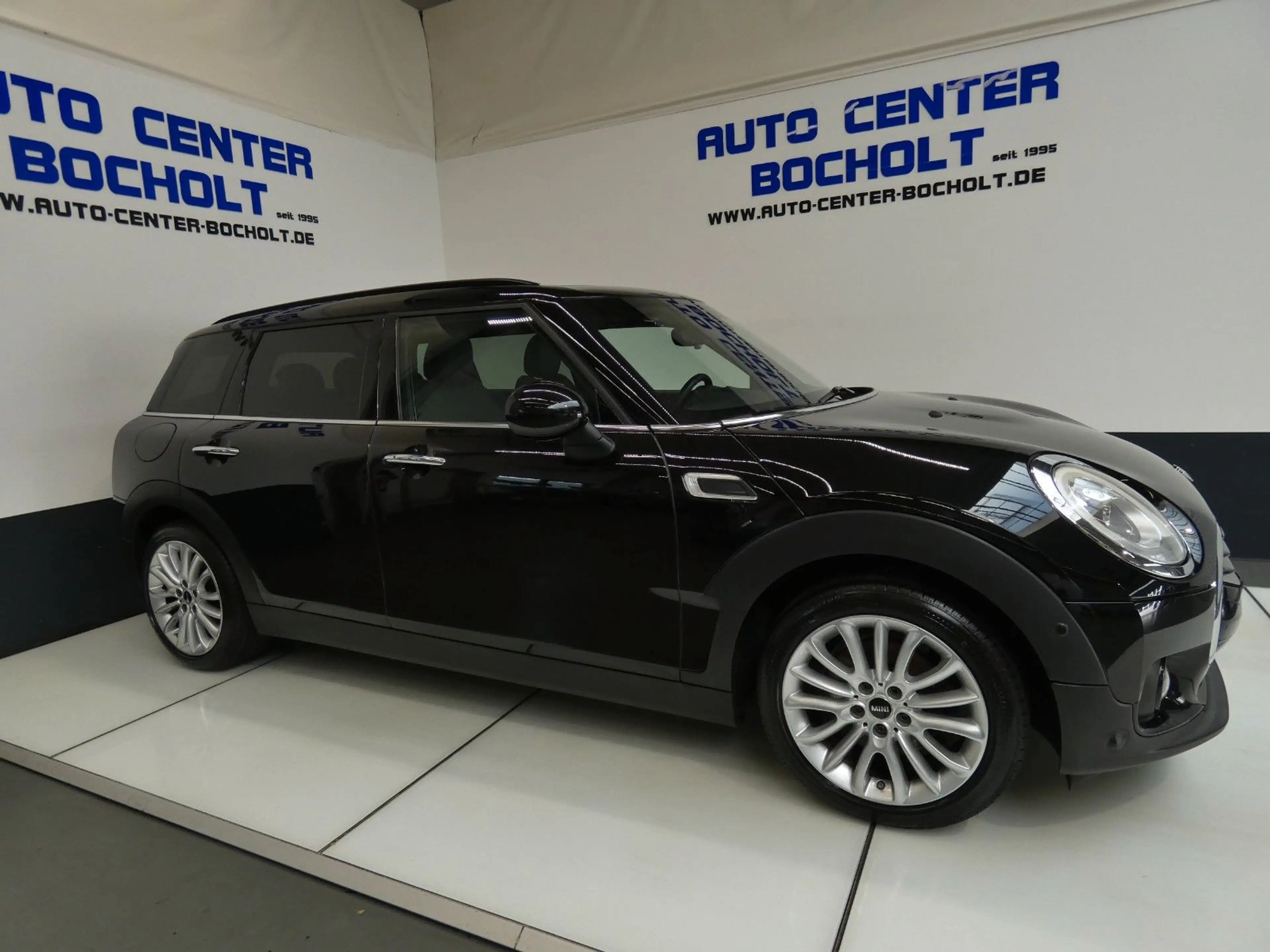 MINI Cooper Clubman *Navi*Leder*HiFi*Panorama — photo 4