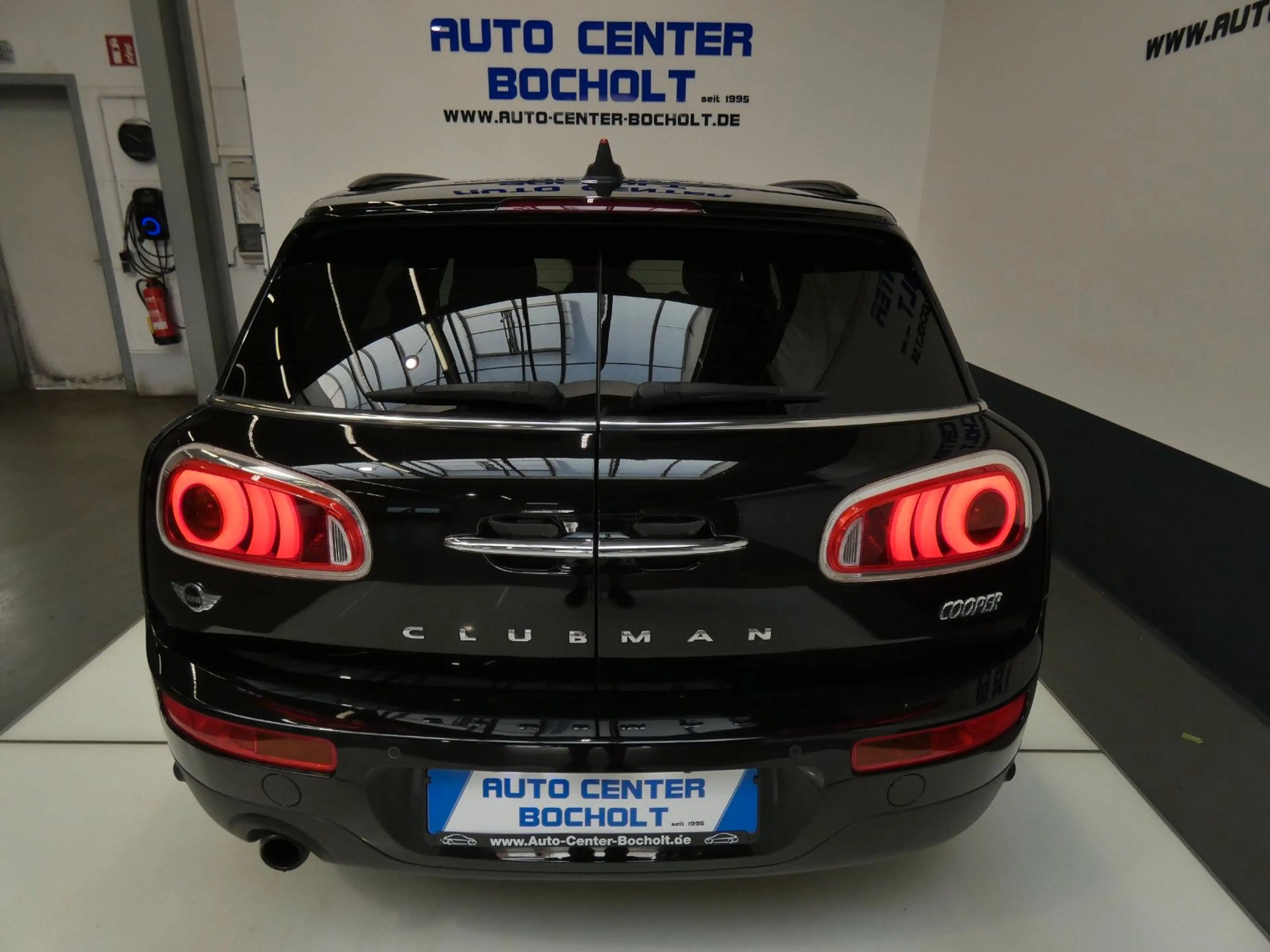 MINI Cooper Clubman *Navi*Leder*HiFi*Panorama — photo 2