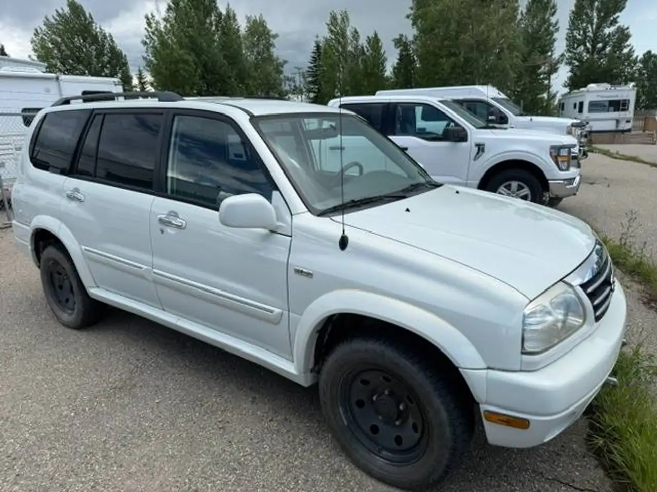 Suzuki XL-7 снимка Suzuki XL-7