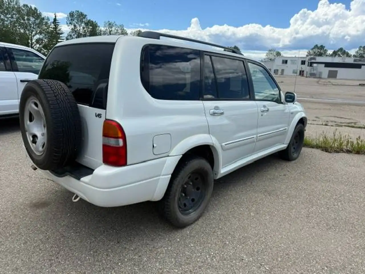 Suzuki XL-7 снимка Suzuki XL-7
