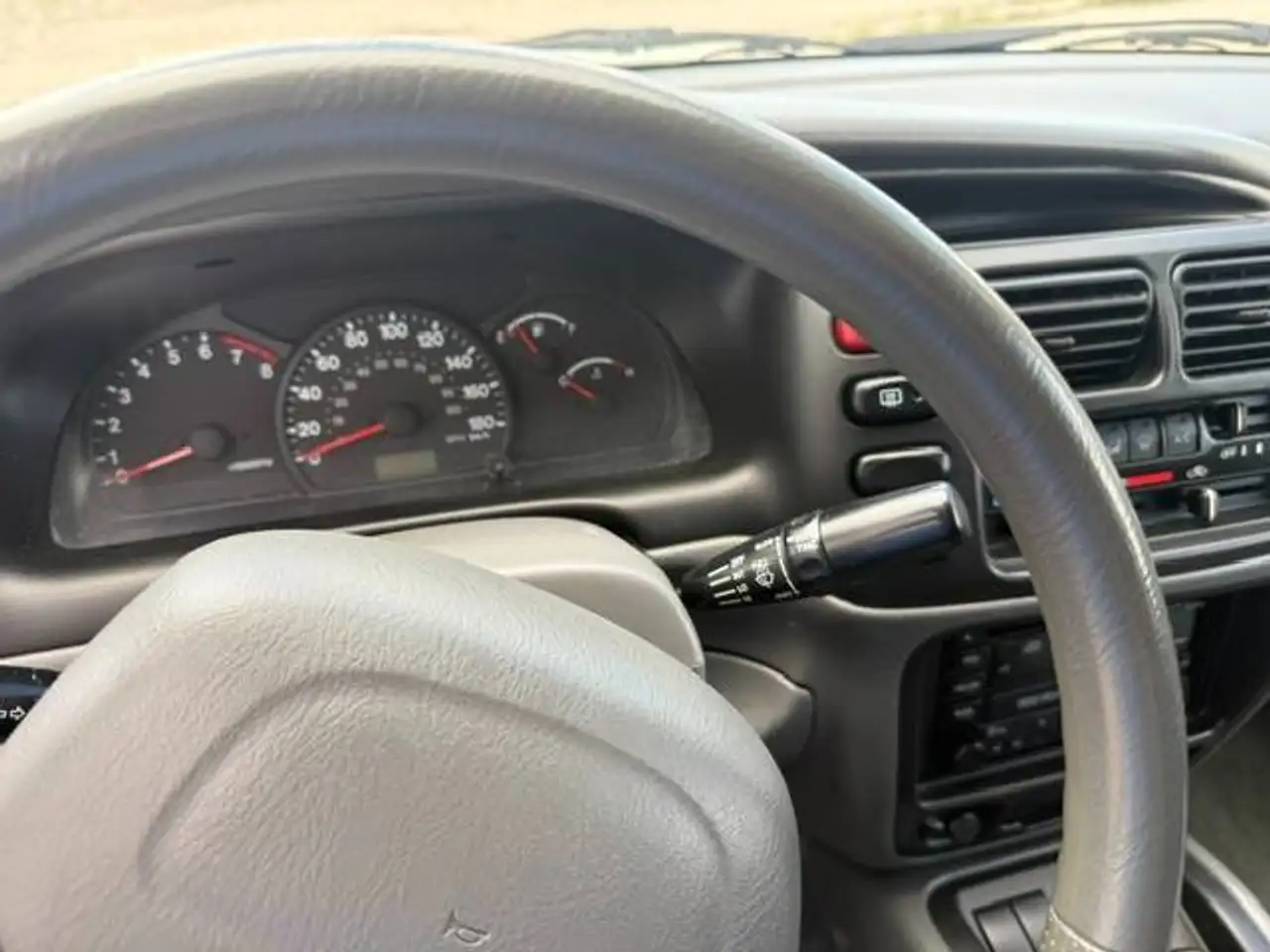 Suzuki XL-7 снимка Suzuki XL-7
