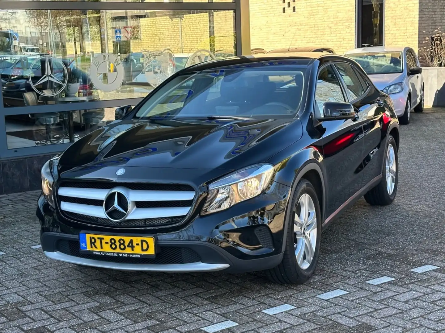 Mercedes-Benz GLA 180 180 Airco Camera Telefoon Schwarz - 2