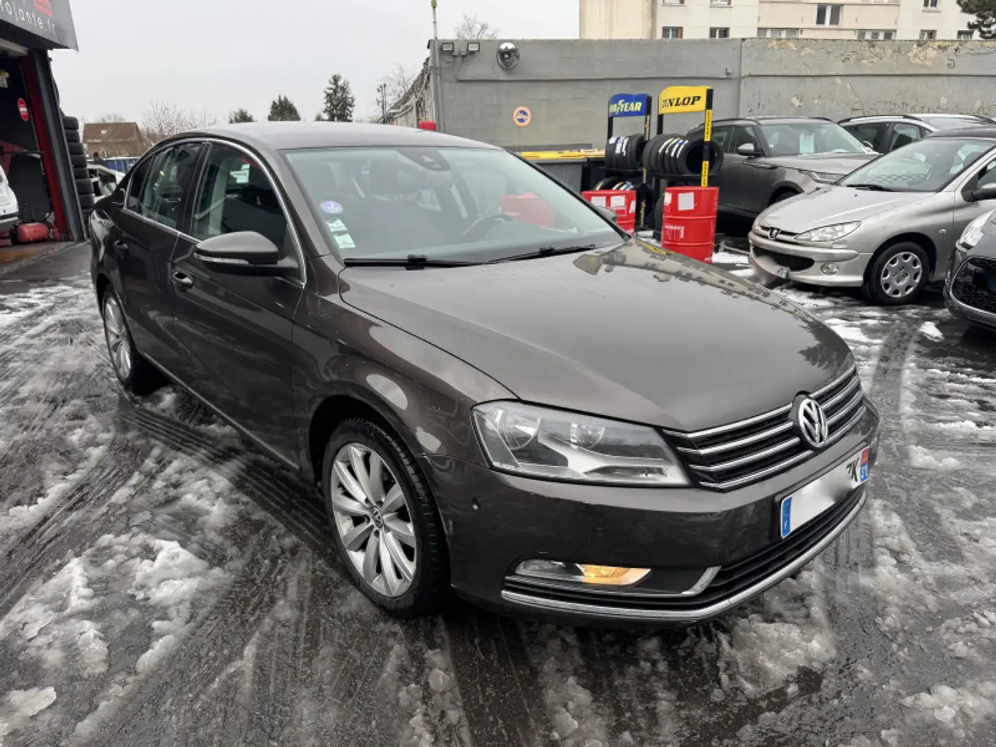 Volkswagen Passat 1.4 TSI 122CH EMBASSY DSG7 Noir - 2