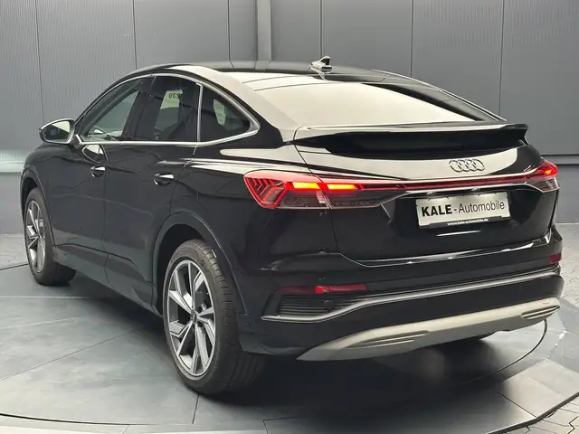 Audi Q4 E-Tron view 3