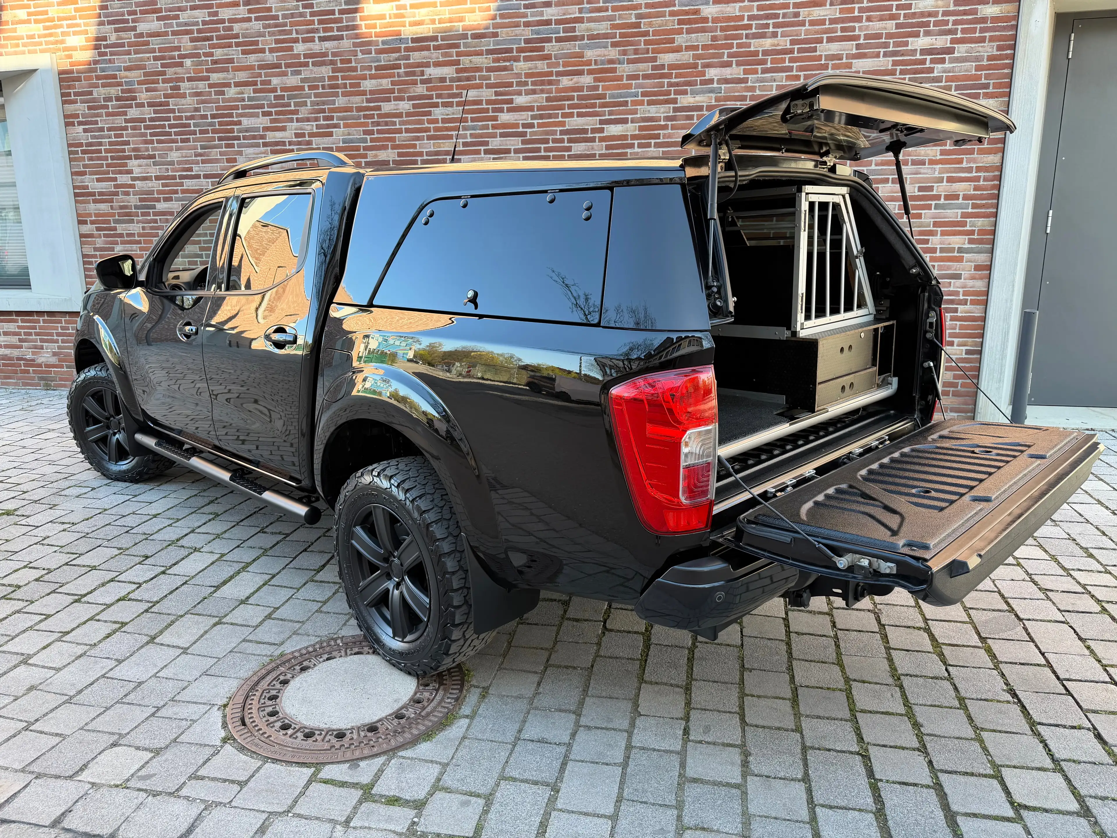 Nissan Navara N-Guard SONDERMODELL mit HARDTOP — photo 3