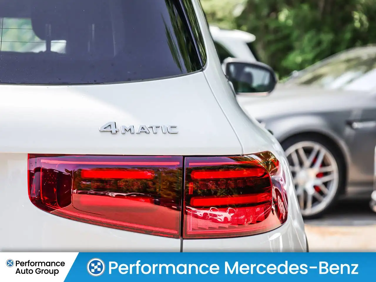 Mercedes-Benz GLB photo Mercedes-Benz GLB