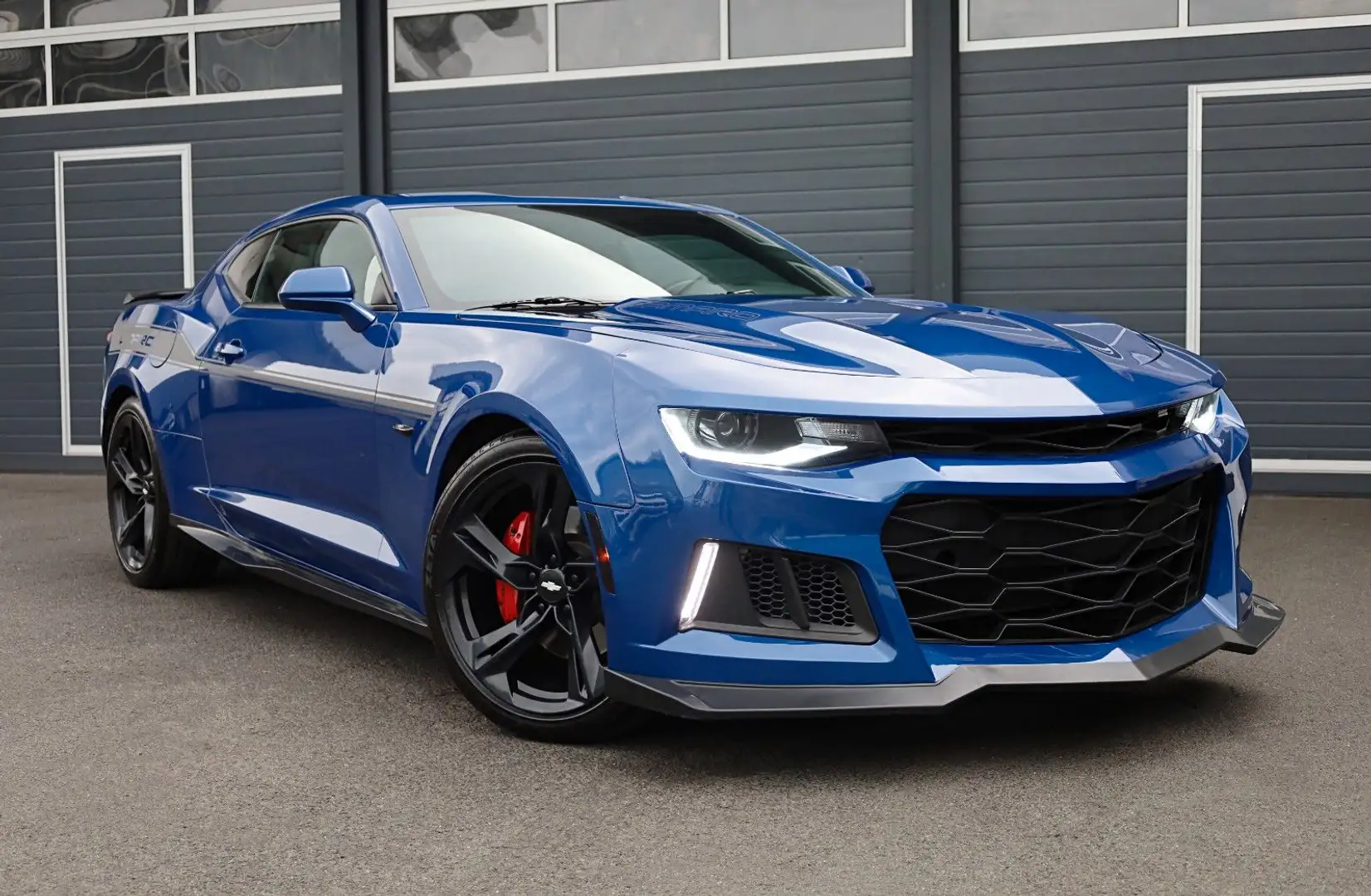 Chevrolet Camaro 3.6 ZL1 Optik/BREMBO/SHZ/APPLE/KAMERA/R20 Modrá - 1
