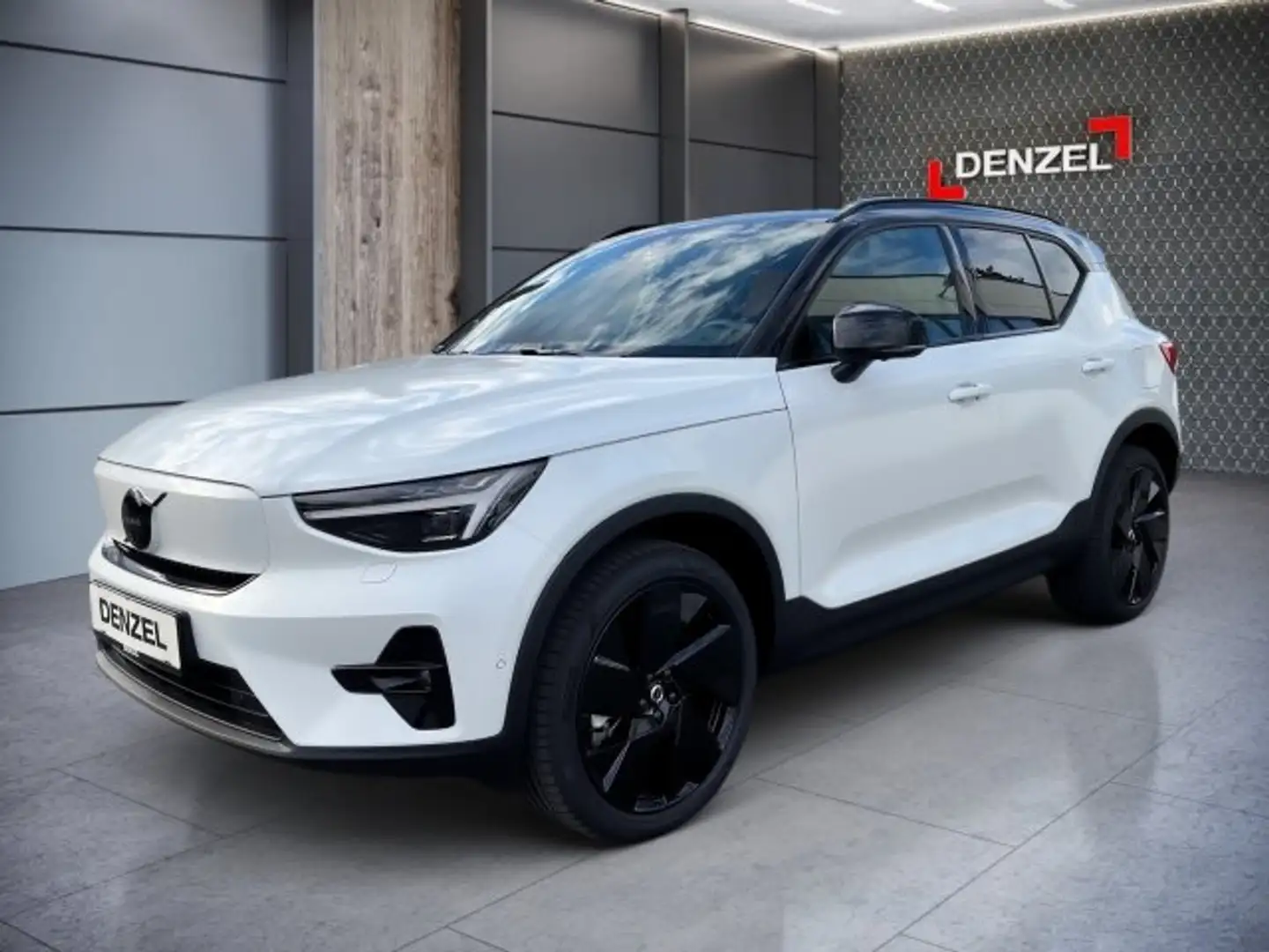 Volvo EX40 Black Edition Ultra, Twin Motor, Vollelektrisch Weiß - 1