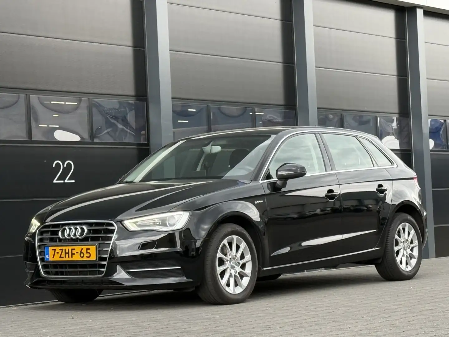 Audi A3 1.4 TFSI g-tron CNG Gas Nero - 1