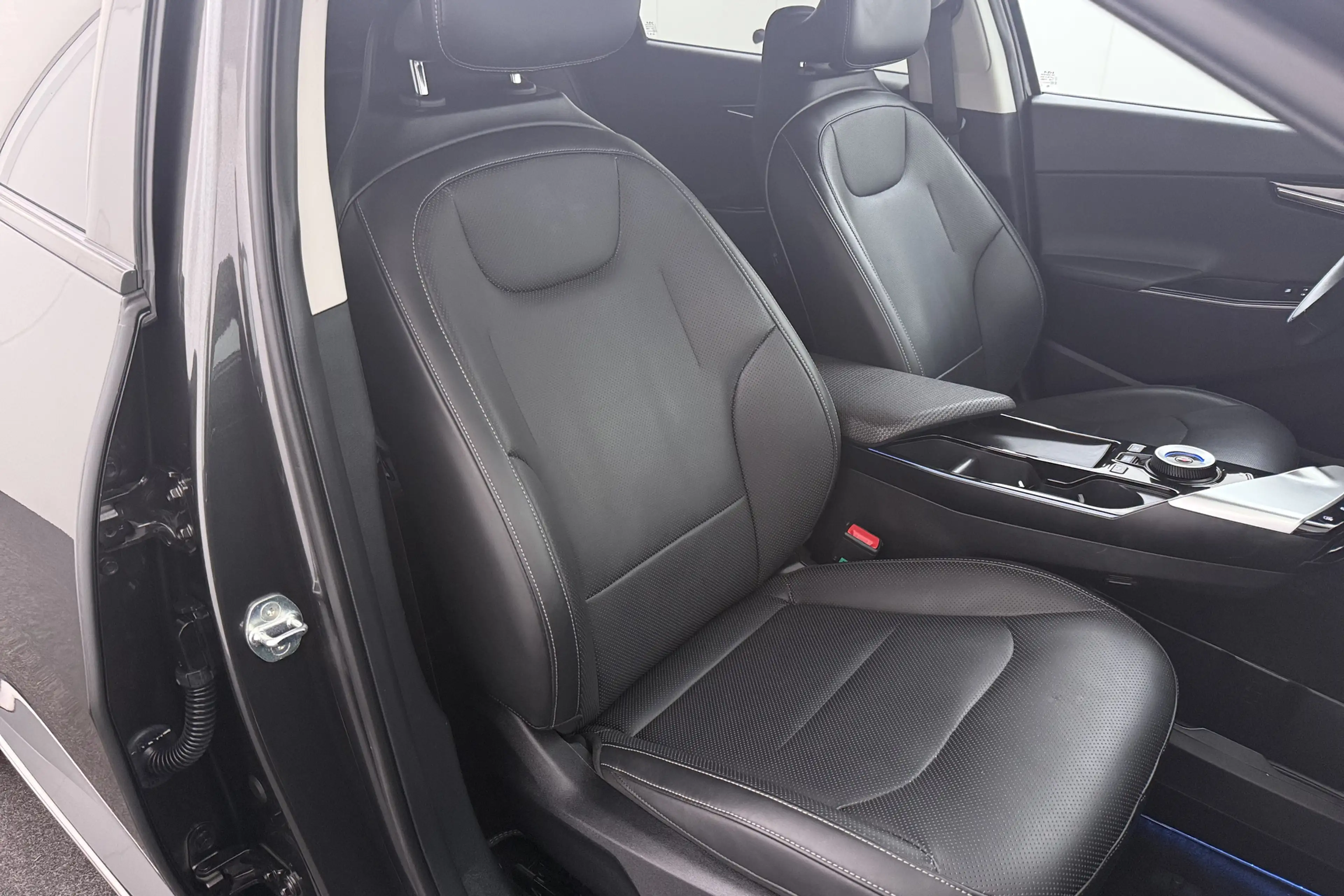 Kia EV6 Plus 77.4 kWh (95%SOH) Warmtepomp Trekhaak Memory — photo 17