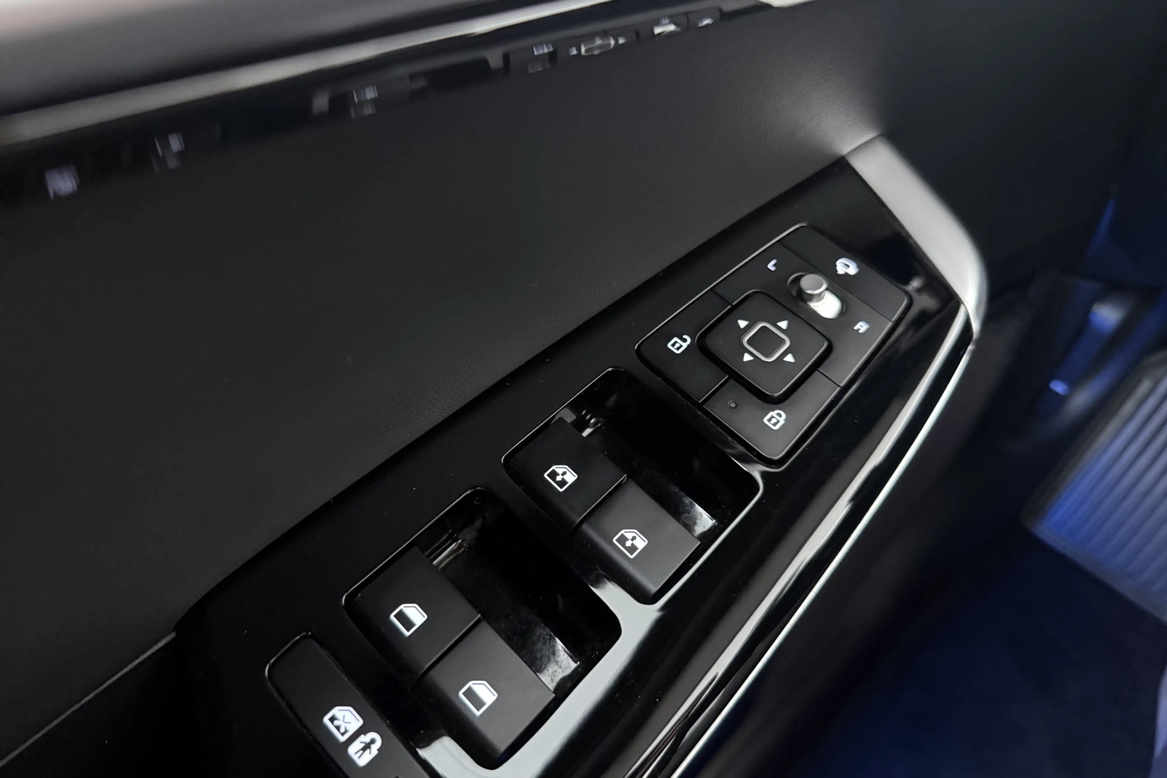 Kia EV6 Plus 77.4 kWh (95%SOH) Warmtepomp Trekhaak Memory — photo 23