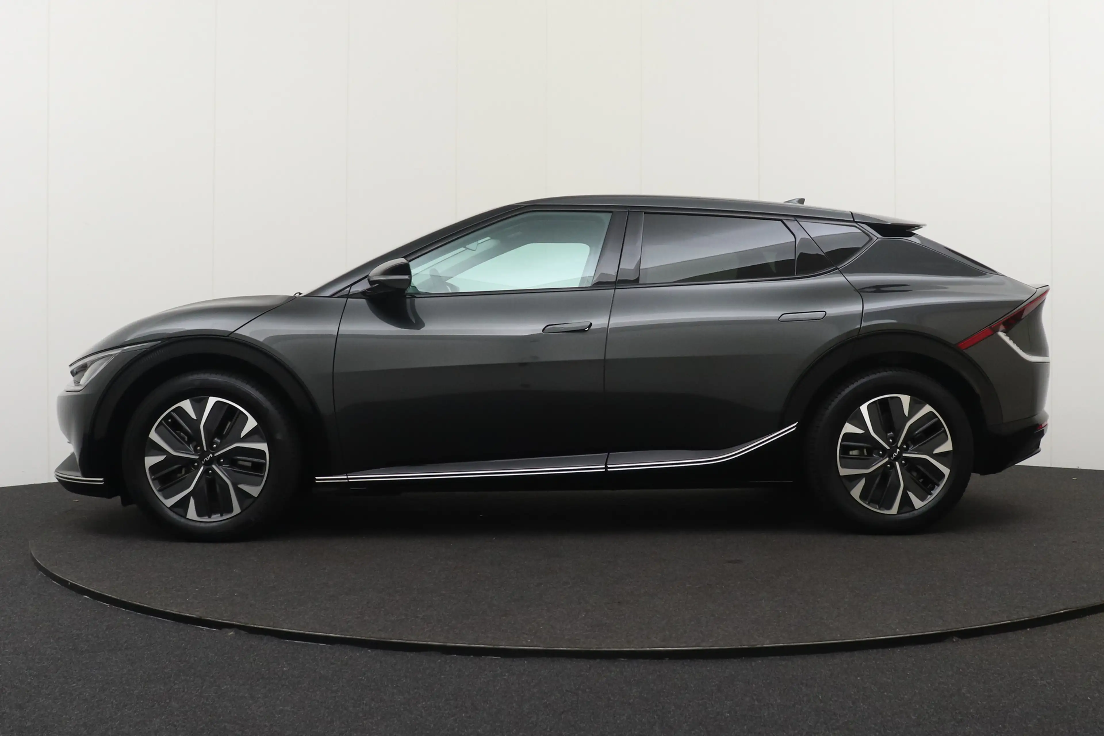 Kia EV6 Plus 77.4 kWh (95%SOH) Warmtepomp Trekhaak Memory — photo 6