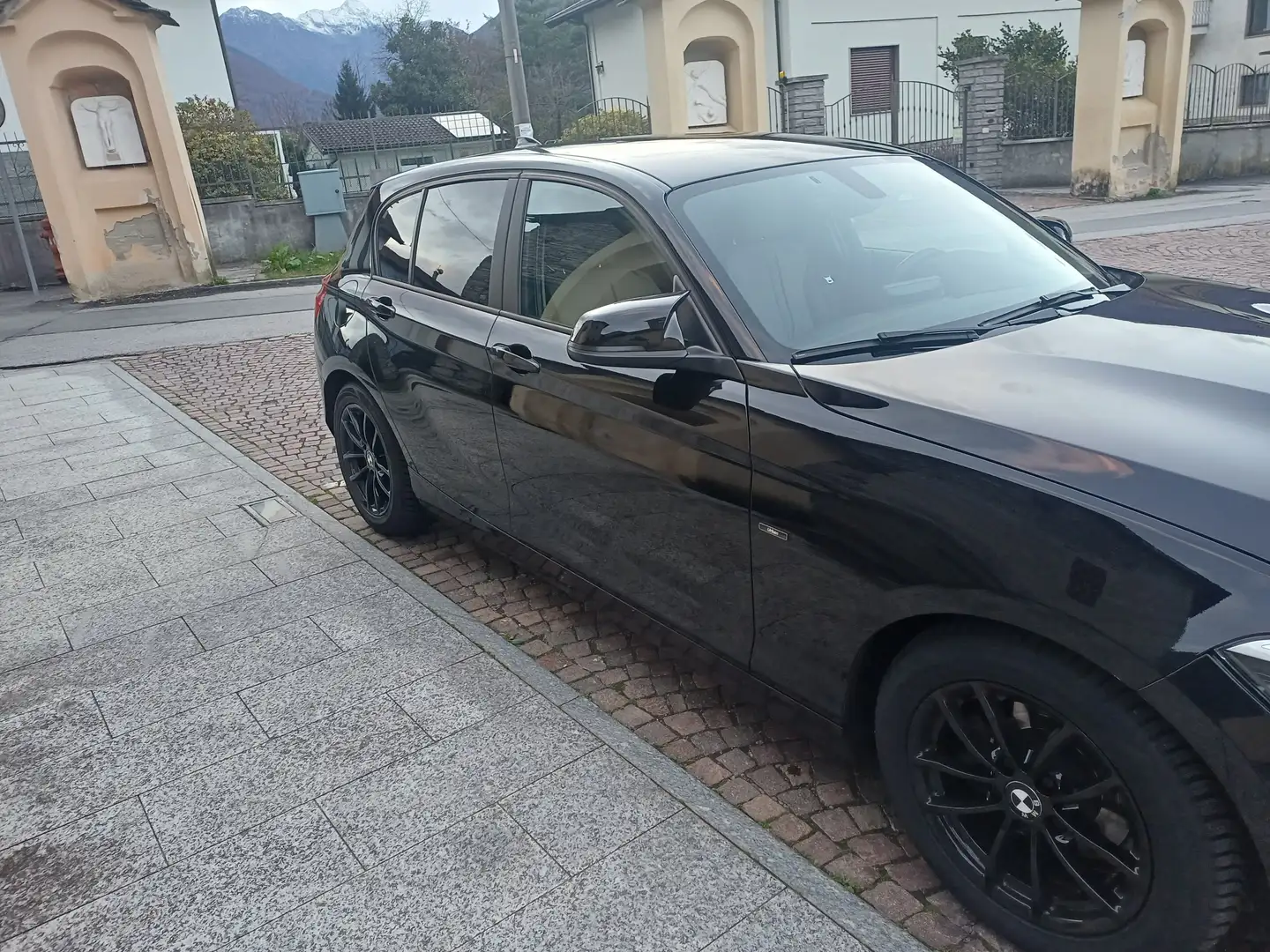 BMW 116 116d 5p Urban Nero - 2