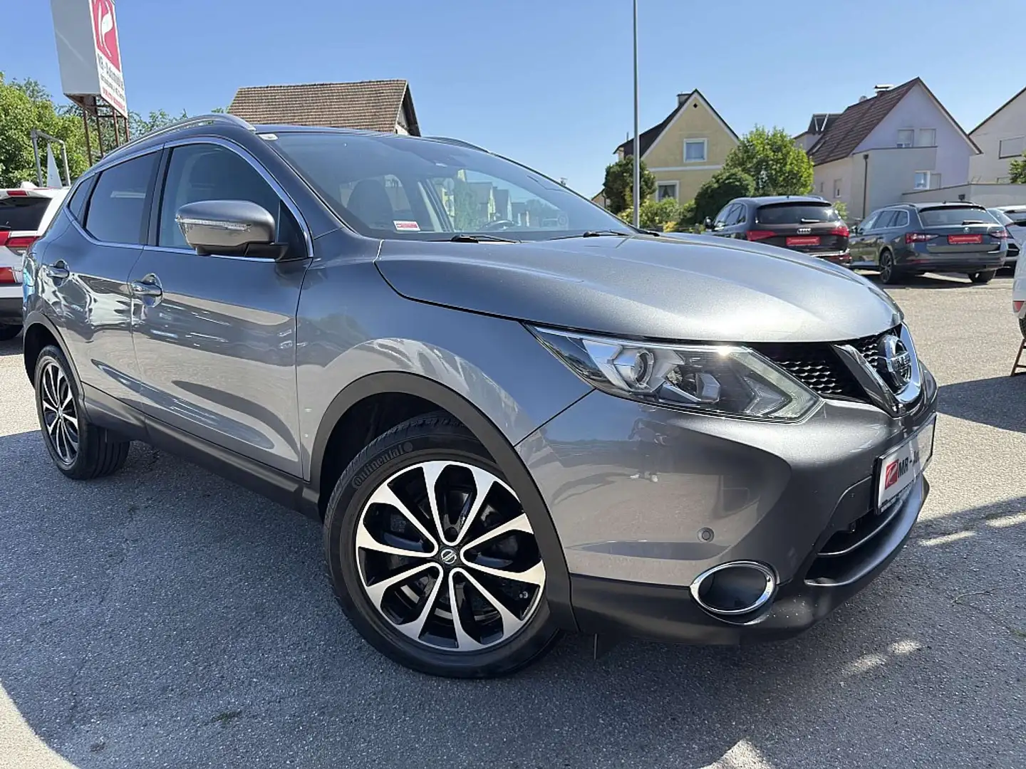 Nissan Qashqai 1,6 dCi Tekna Aut. Gris - 1
