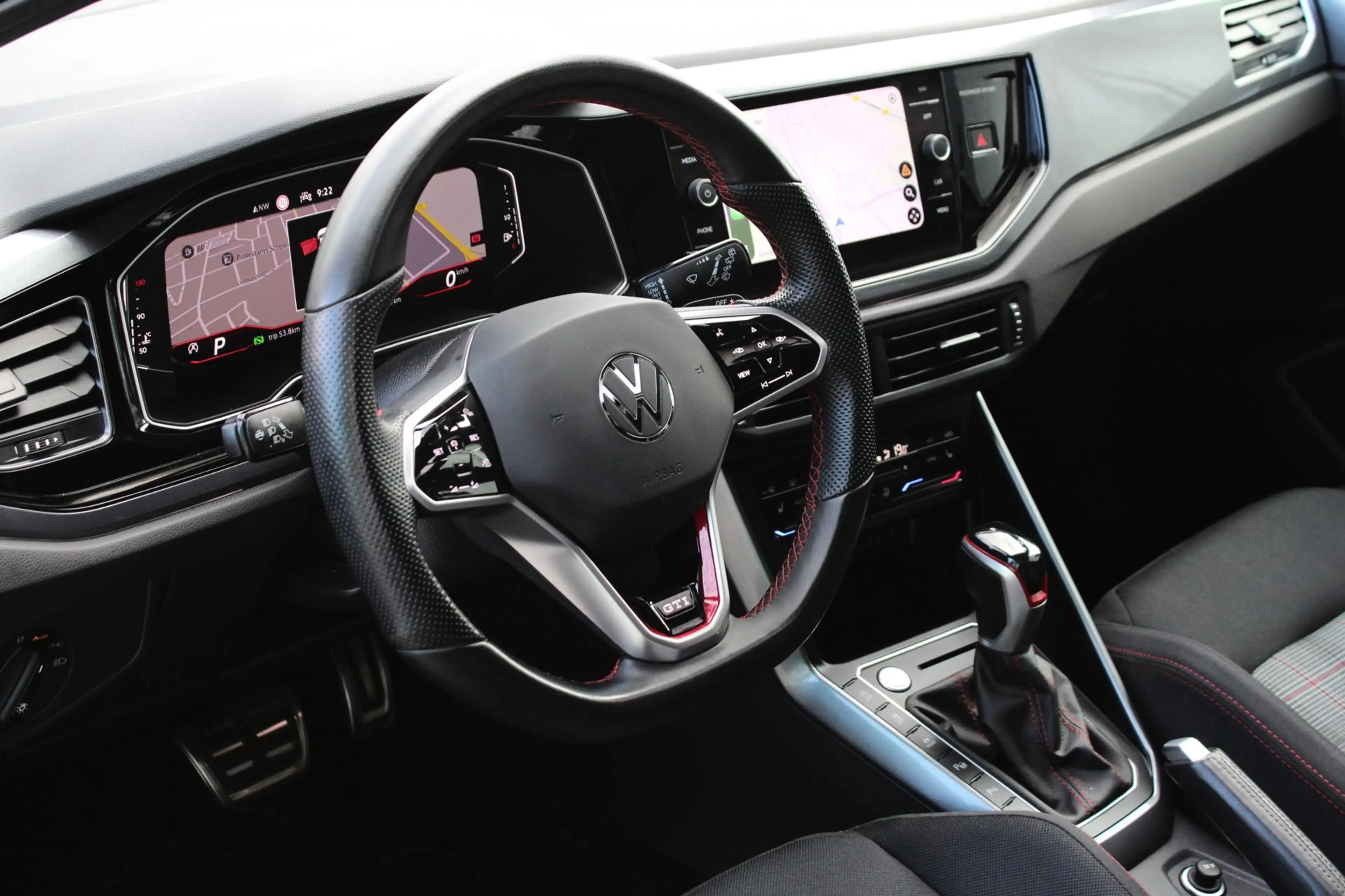 Volkswagen Polo GTI 2.0 TSI | DSG | LED IQ-MATRIX | 18" | PANO | ACC | — photo 24