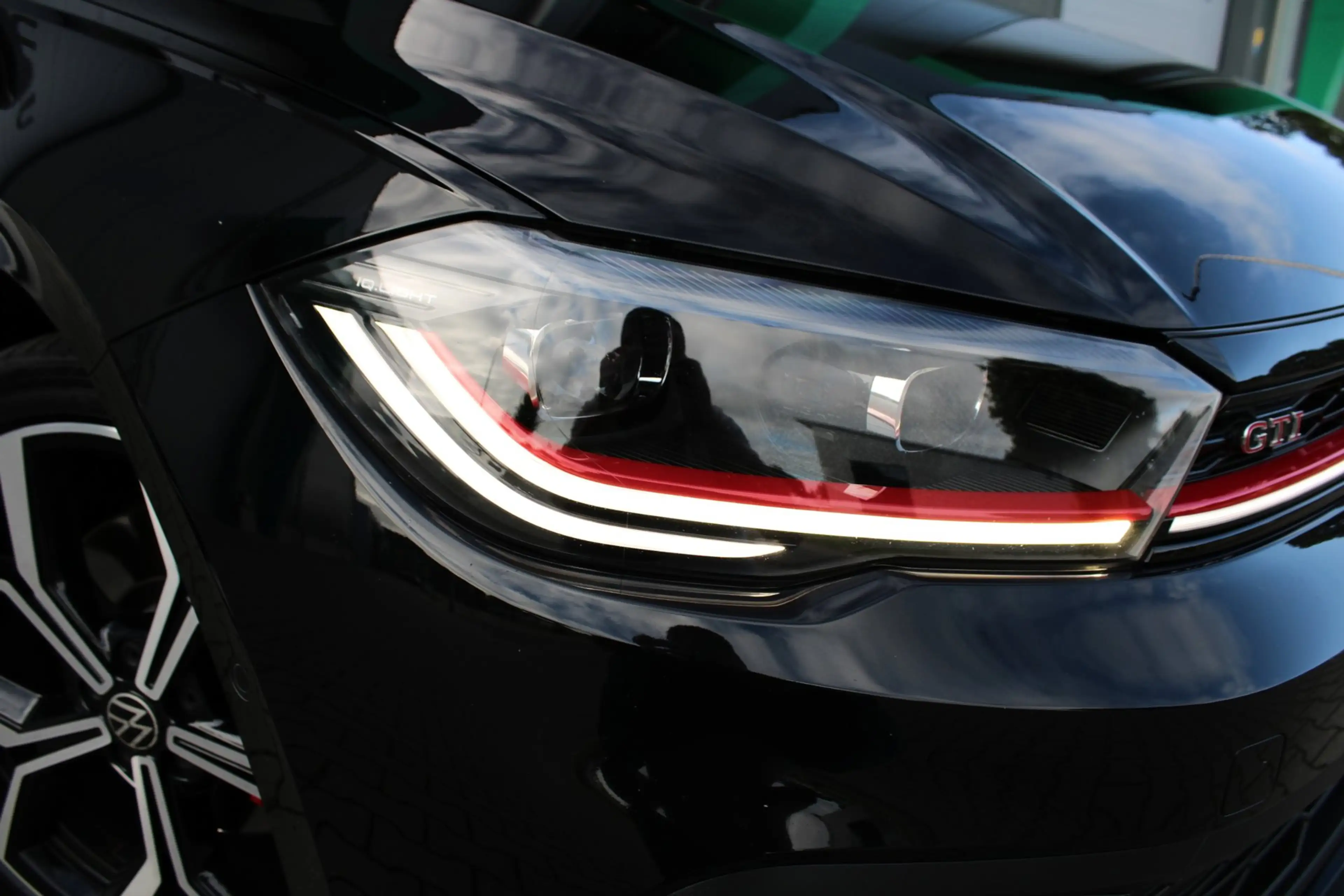 Volkswagen Polo GTI 2.0 TSI | DSG | LED IQ-MATRIX | 18" | PANO | ACC | — photo 14