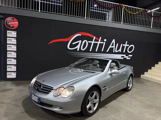 Mercedes-Benz SL 350 ASI NO SOSPENSIONI DA AMATORE RADICA