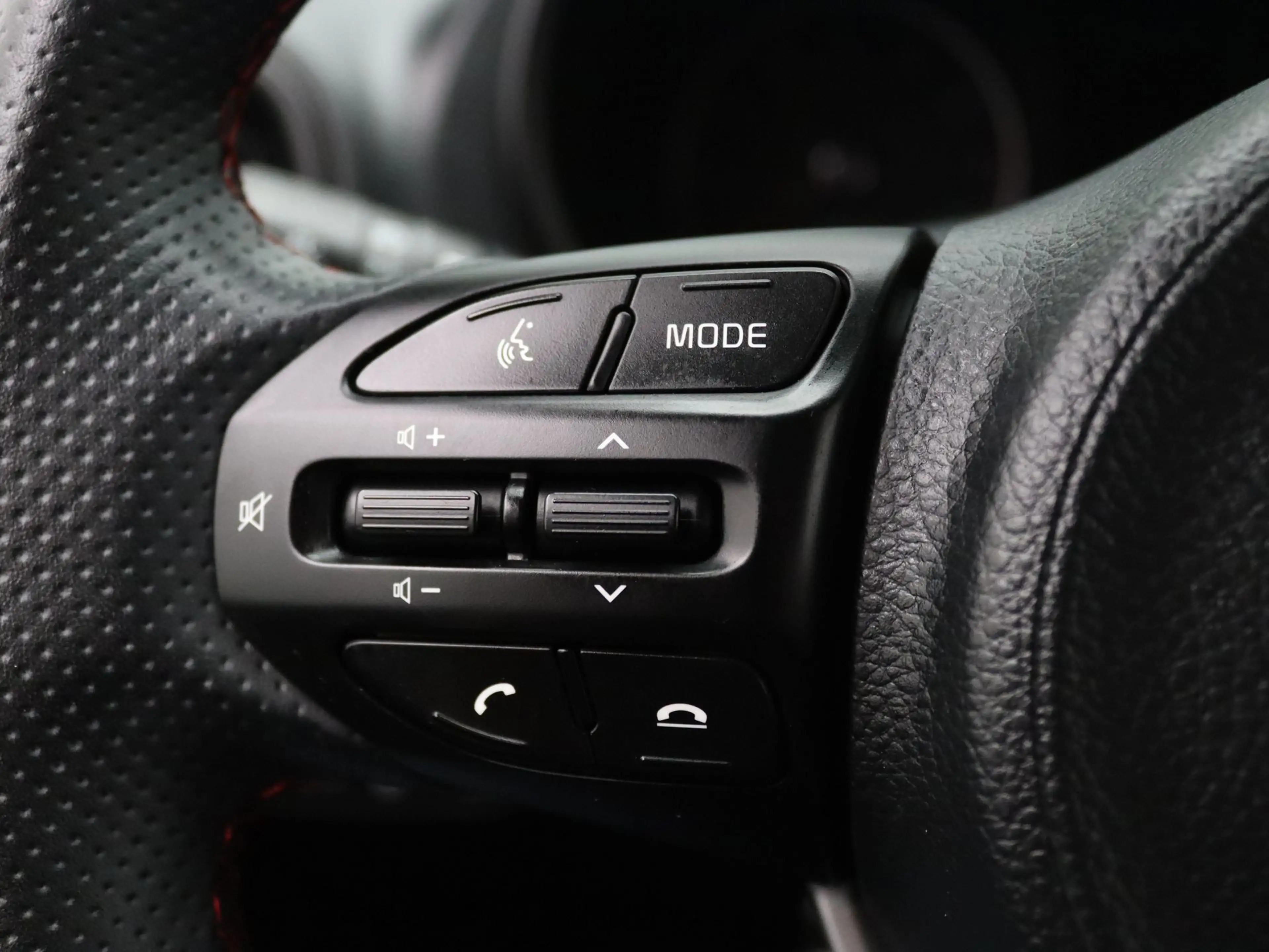 Kia Picanto DPi 67pk GT-Line Navigatiesysteem | Apple Carplay/ — photo 14