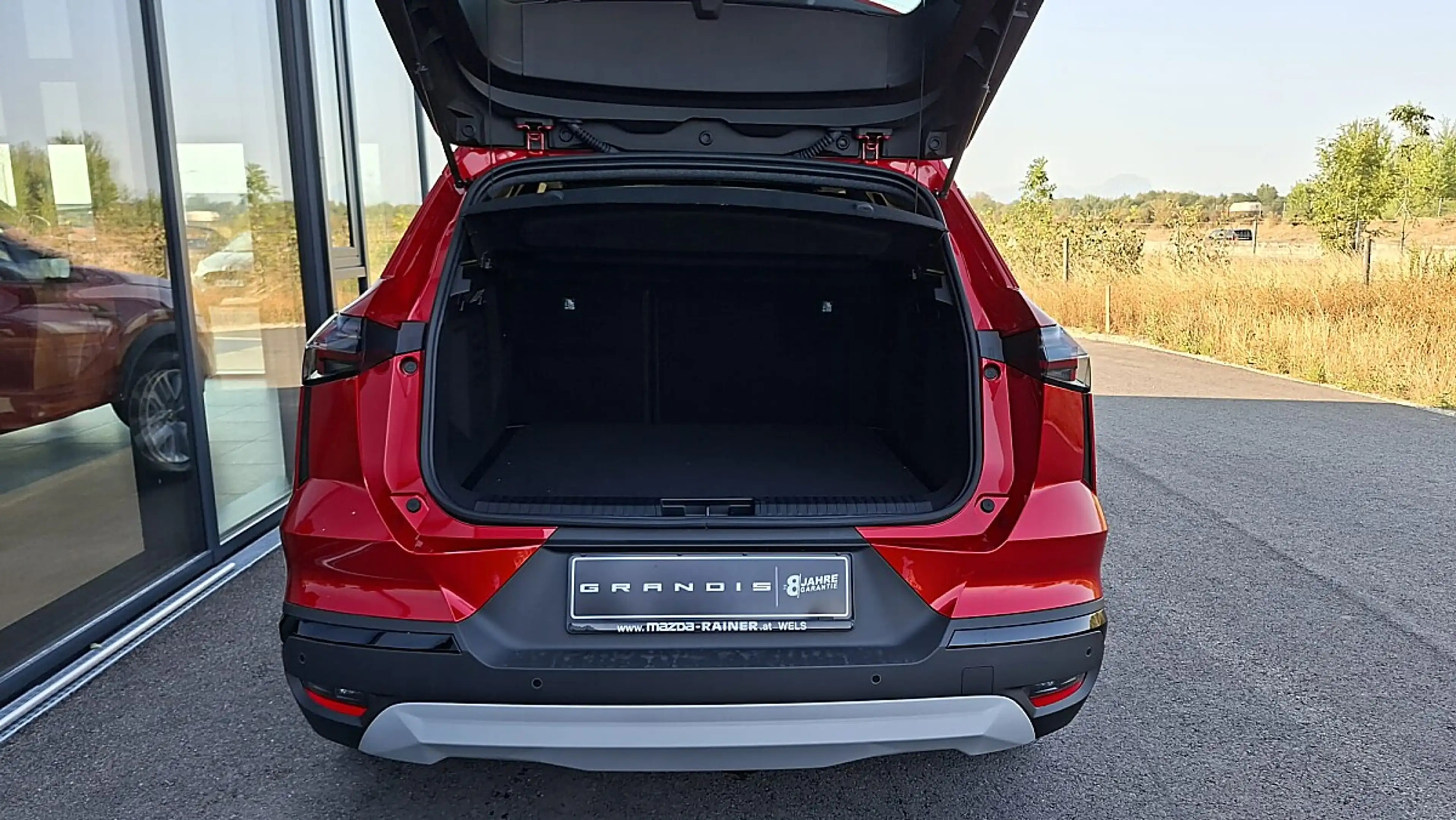 Mitsubishi Grandis Invite 1,3 l DI-T MHEV — photo 6