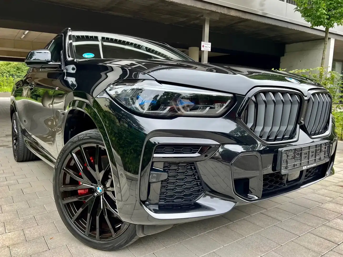 BMW X6 xDrive40d Black M-Paket SkyLounge Negro - 1