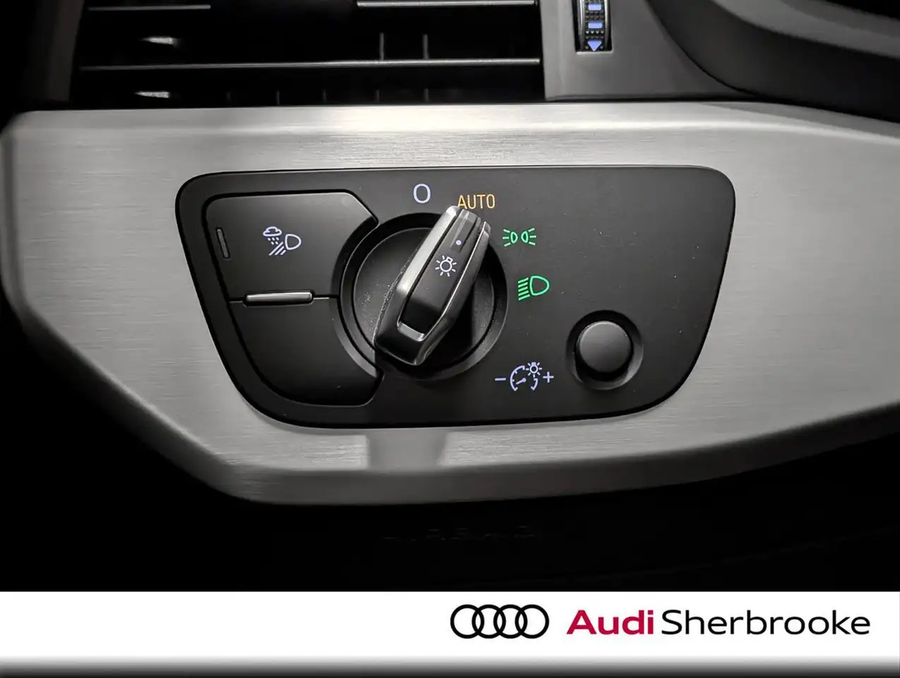 Audi A4 снимка Audi A4
