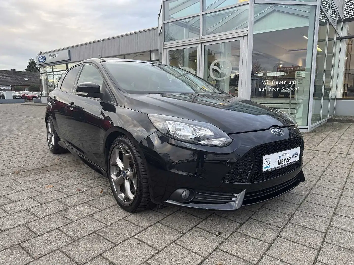 Ford Focus 2.0 EcoBoost ST Navi/Klima/LMF Noir - 1
