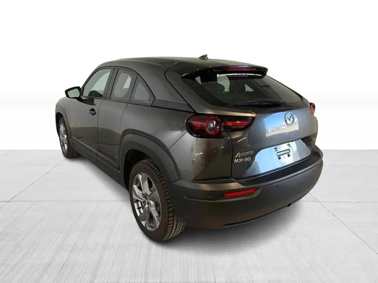 Mazda MX-30 снимка Mazda MX-30