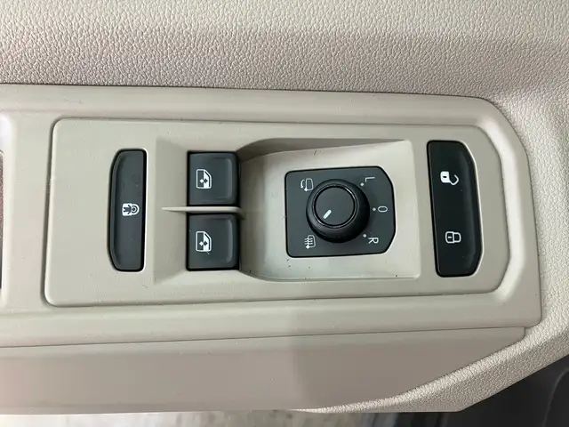 Volkswagen T7 California VW T7 California Beach eHybrid 180 kW 4M Ansicht 19