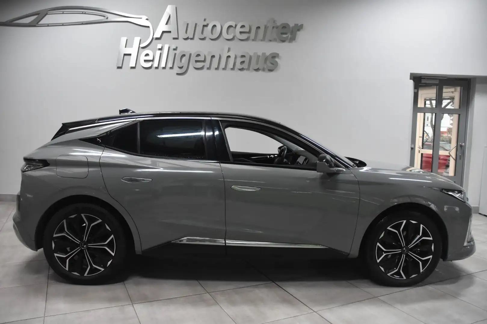 DS Automobiles DS 4 DS 4 Rivoli LED Navi Kamera HeadUp DigCockpit Grau - 2