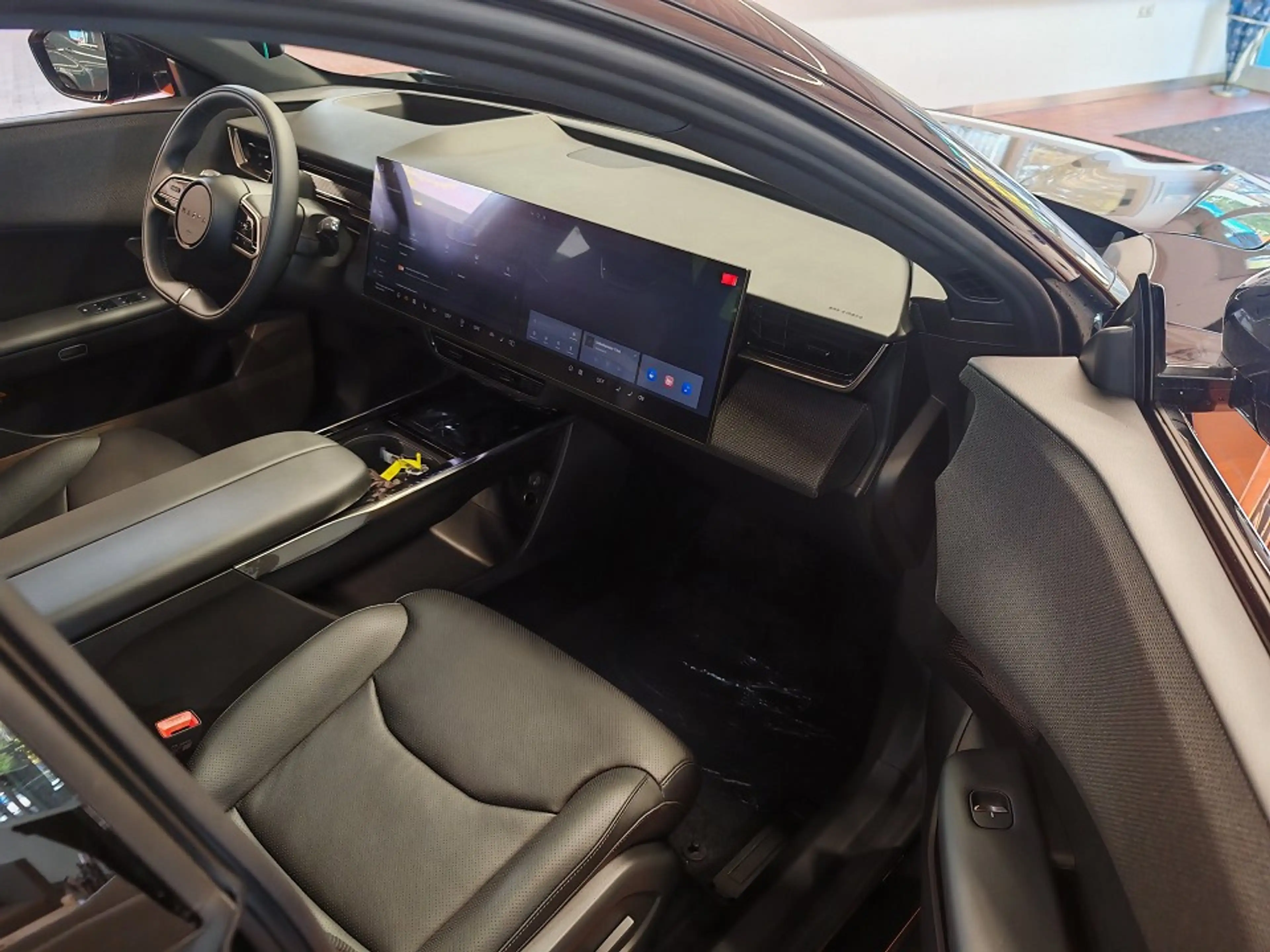 Mazda CX-6e EV 258ps — photo 4
